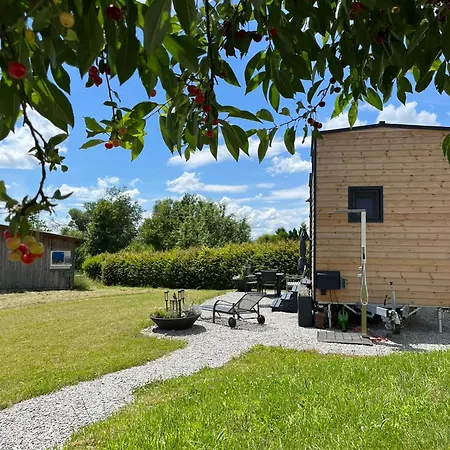 Tinyhouse -Reset Im Vilstal -Zurueck Zum Ursprung Apartment Aldersbach Exterior photo