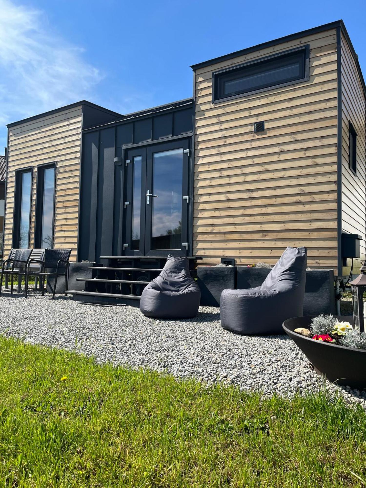 Tinyhouse -reset Im Vilstal -zurueck Zum Ursprung Apartment